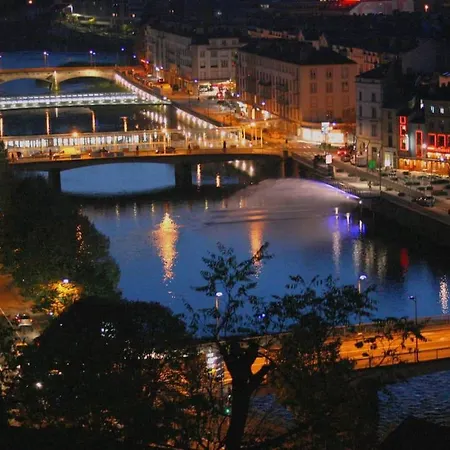 Spacieux Cosy Centre !!! Appartamento